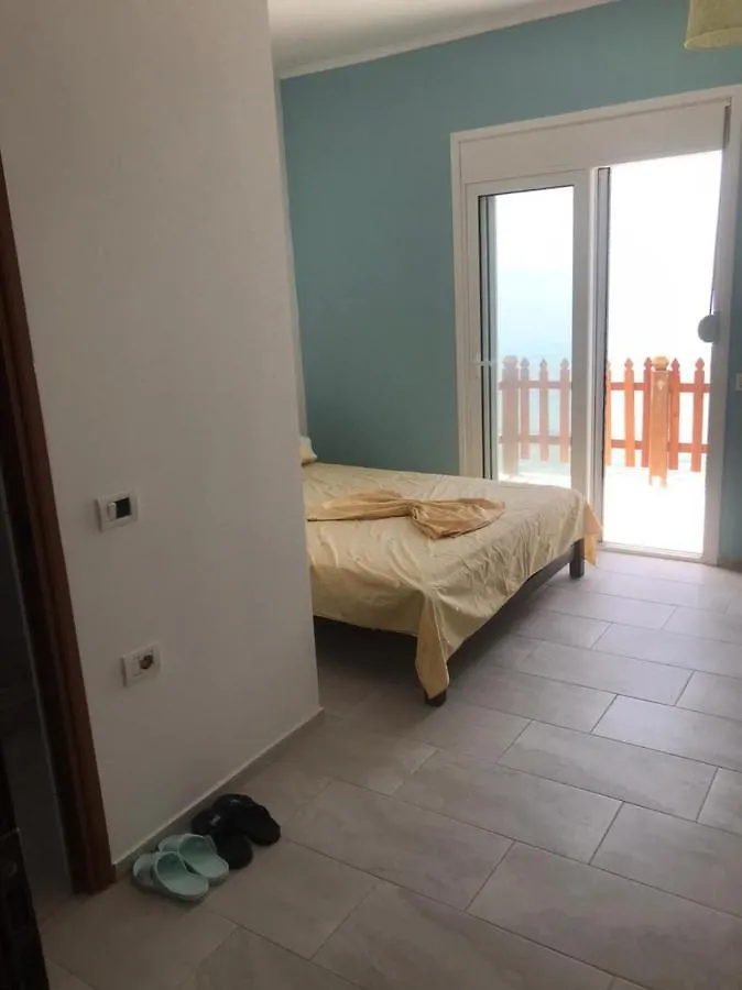 Villa John Borsh Apartahotel